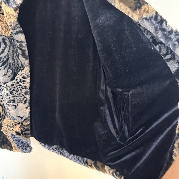 Faux Fur Animal Print Vest Womens Vtg XL Joseph Ribkoff Mob Wife Reversible - Picture 4 of 8